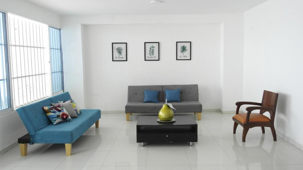 Pensión In Guest - C2-l Near The Sea With Pool Air Conditioning And Wifi *