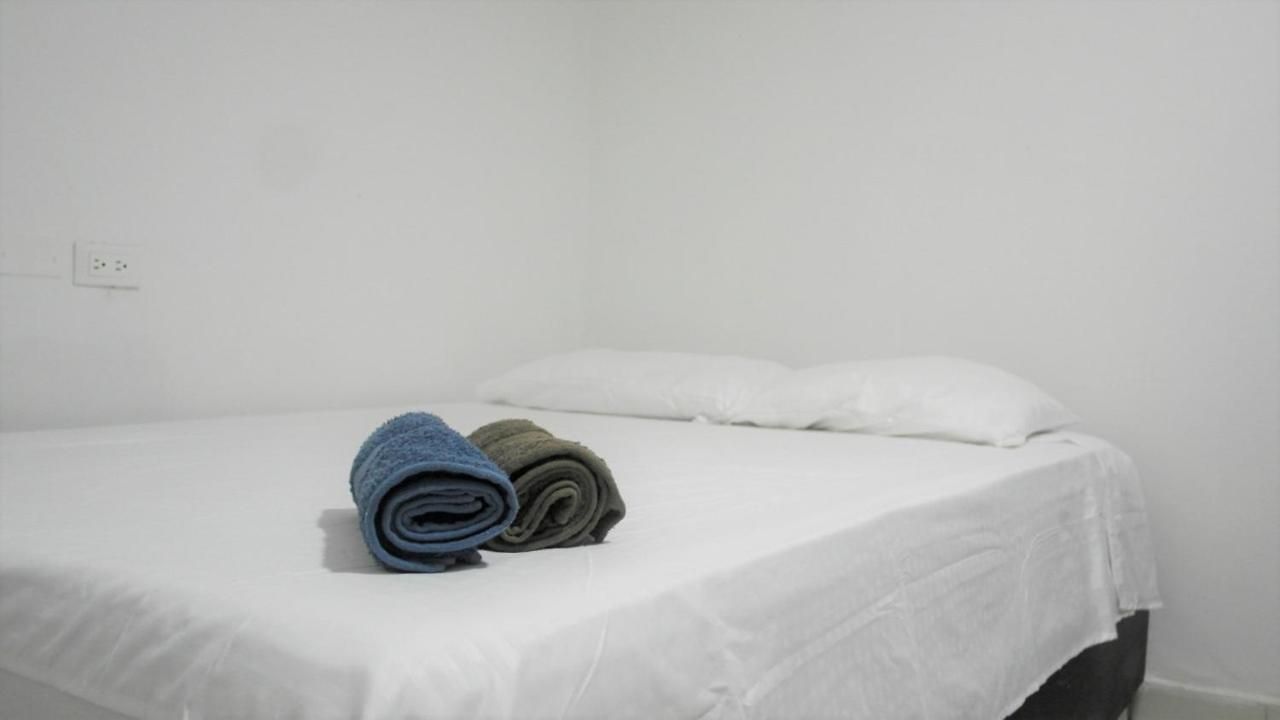 In Guest - C2-l Near The Sea With Pool Air Conditioning And Wifi Pensión Cartagena