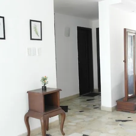 Pensión In Guest - C2-l Near The Sea With Pool Air Conditioning And Wifi Cartagena