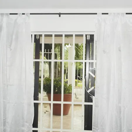 In Guest - C2-l Near The Sea With Pool Air Conditioning And Wifi Pensión *